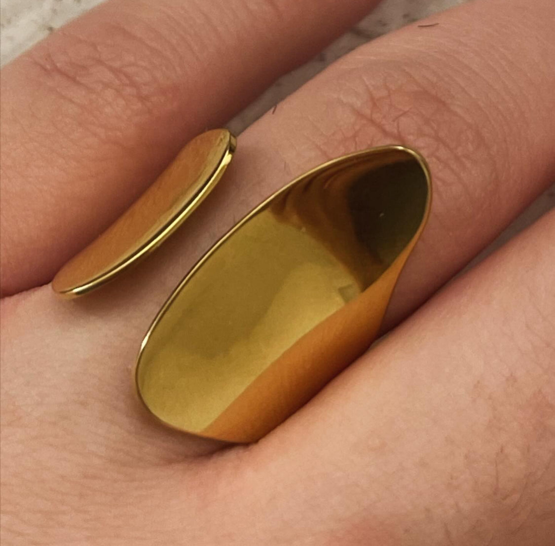 Tacto Dorado- Anillos Escultóricos ✨