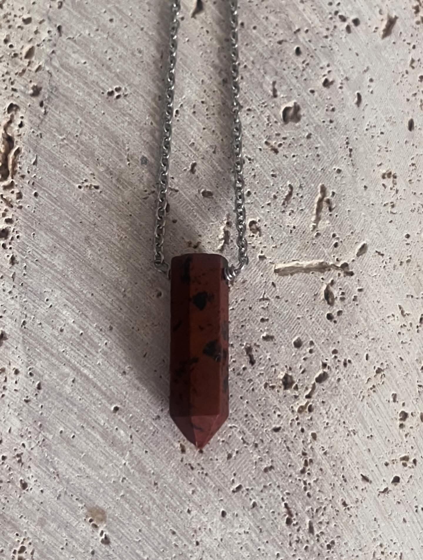 Collar de Bloodstone – Vitalidad y Protección Espiritual