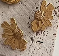 Aretes Flor de Oro – Colección Silvestre