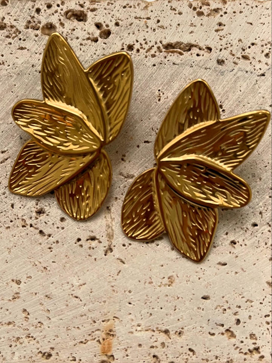 Aretes Hojas Doradas 🌿✨