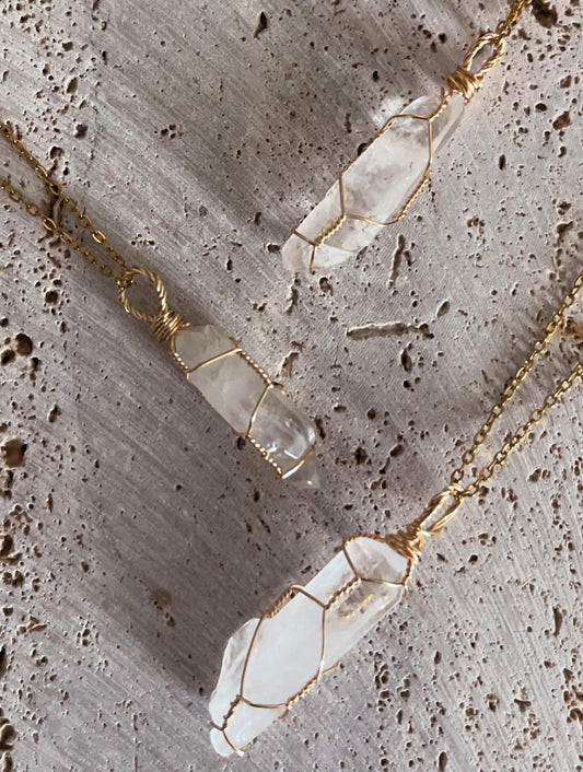 ✨ Collar de Cuarzo Blanco– Claridad, Energía y Protección Espiritual